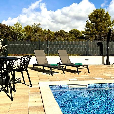 Apartment Agnes With 63 M2 Rooftop Terrace, Grill And Pool Okrug Gornji Zewnętrze zdjęcie